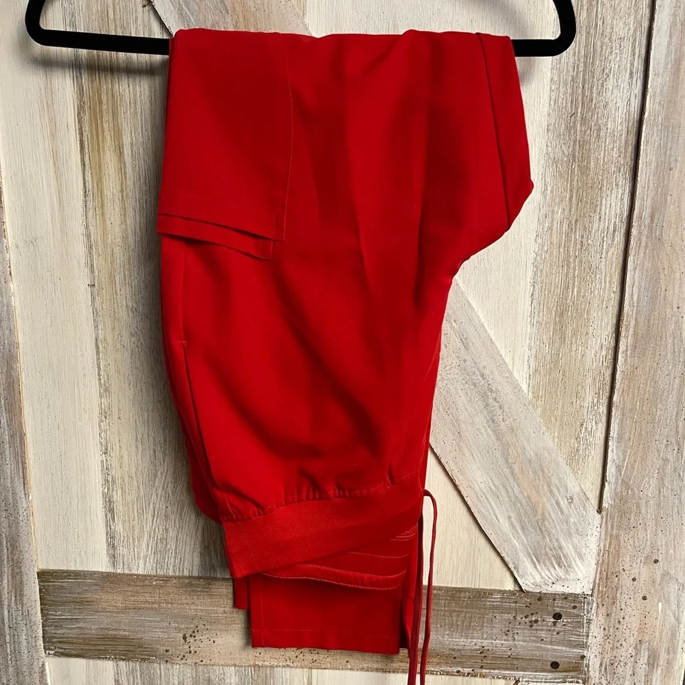 Mandala Womens Red Pants - Picture 1 of 4